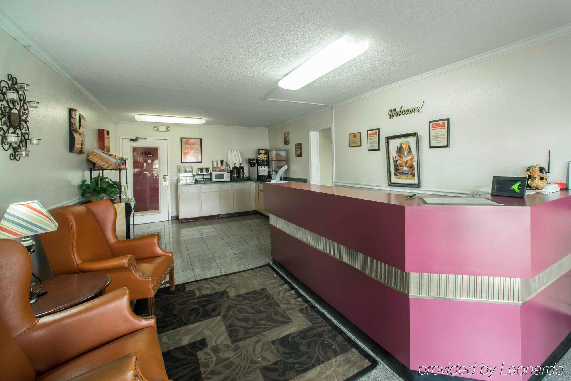 Lodge Econo Convention Center Sacramento