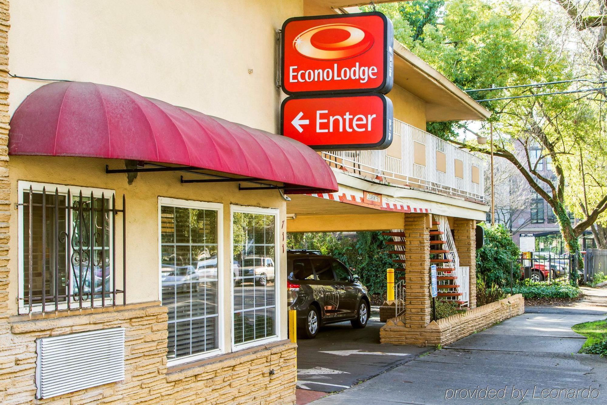 Econo Convention Center Lodge