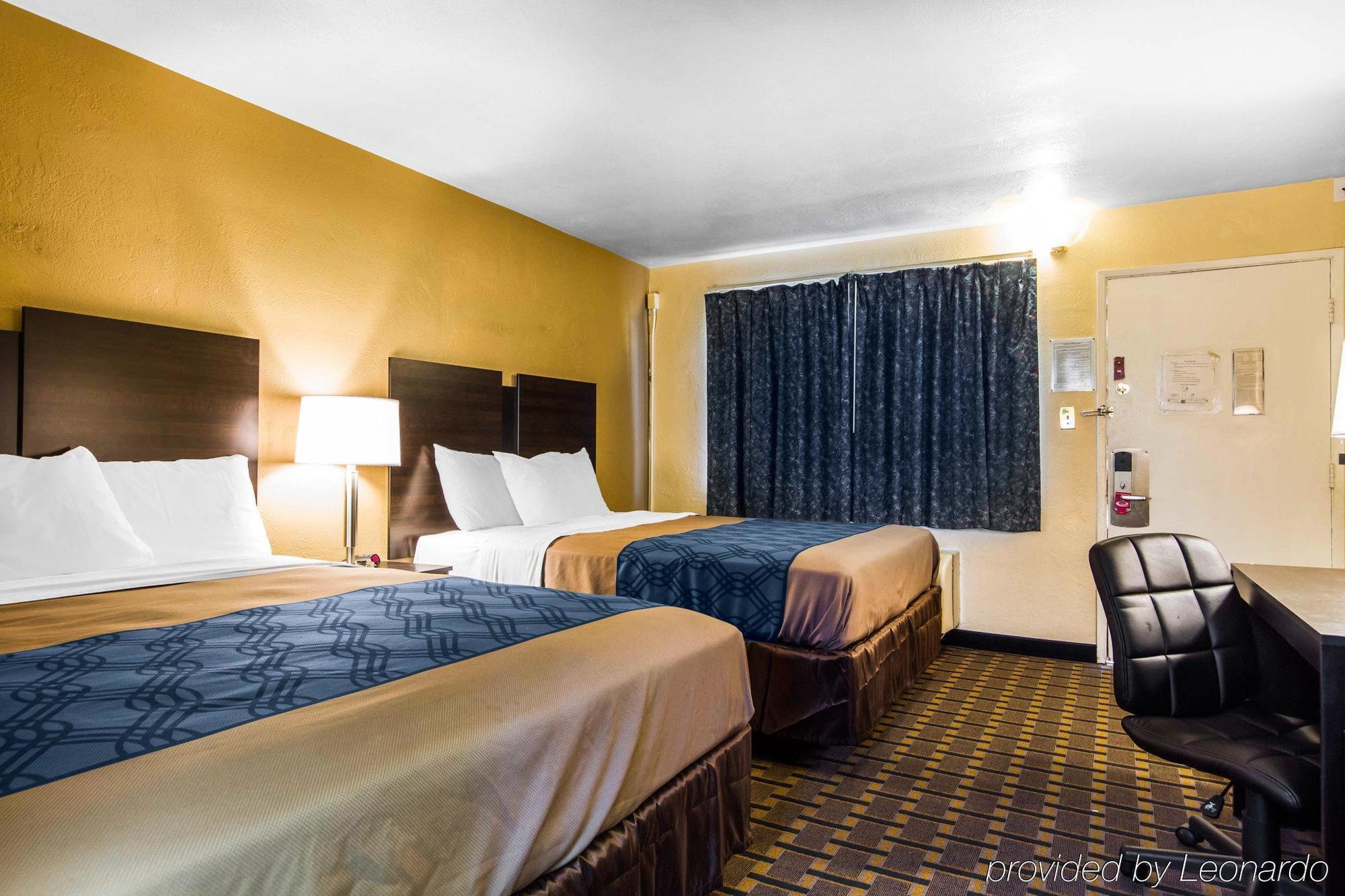 Econo Convention Center * Sacramento