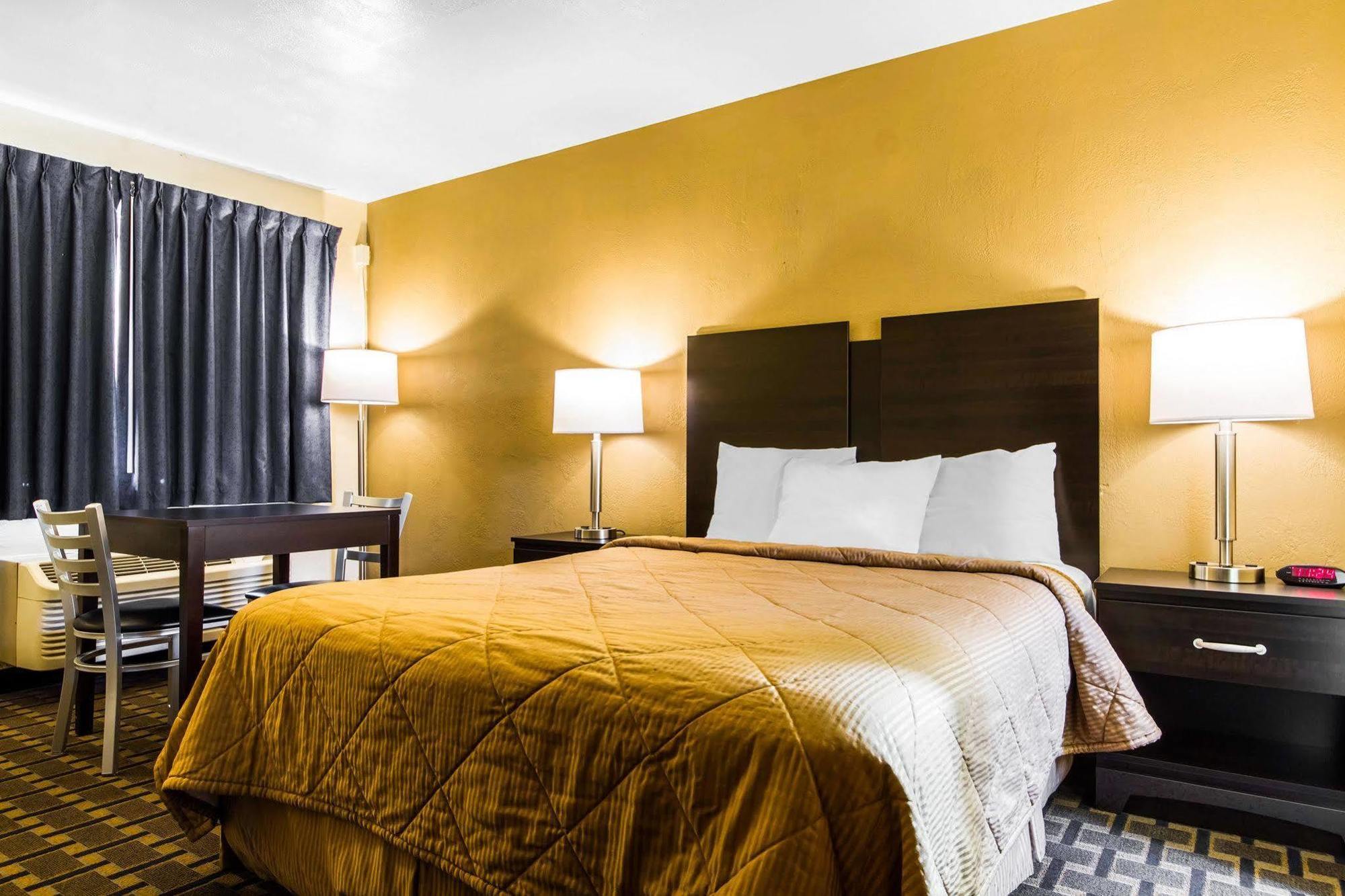 Econo Convention Center Sacramento